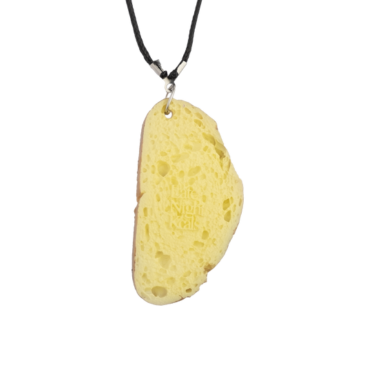 Grease bread with red onion necklace